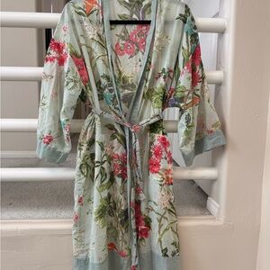 Floral Tie-Waist Kimono Robe in Light Sage green and Pink with pockets